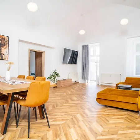 Luxapart II Beautiful Views Kosice Exterior photo